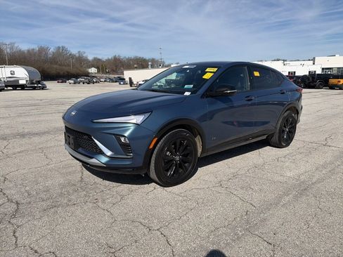 Used 2025 Buick Envista Sport Touring w/ Convenience I Package image 1