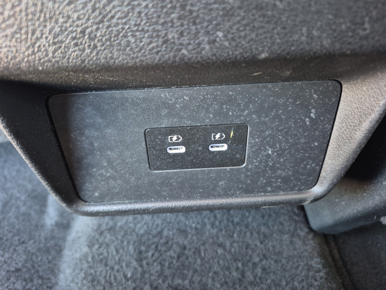 Used 2025 Nissan Rogue SV AWD/4WD image 17
