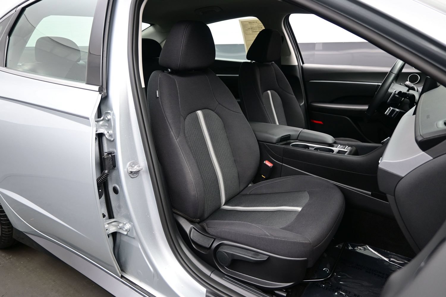 Certified 2026 Hyundai Sonata SEL FWD image 14