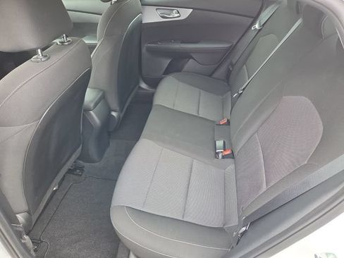 Used 2023 Kia Forte LXS w/ LXS Technology Package FWD image 13
