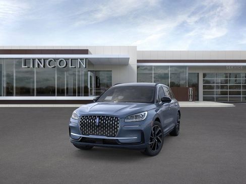 New 2025 Lincoln Corsair Grand Touring w/ Rear Removable Package Tray image 2