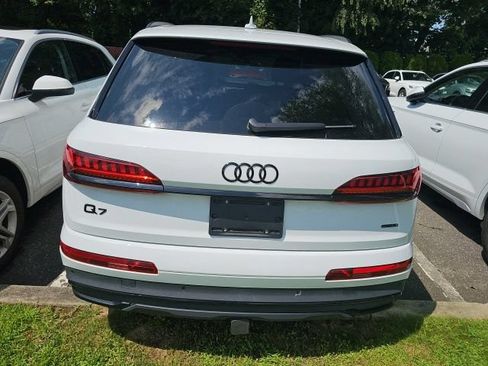 Used 2023 Audi Q7 3.0T Premium Plus w/ Premium Plus Package AWD/4WD image 4