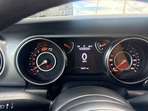 Used 2023 Jeep Wrangler Sport AWD/4WD image 18
