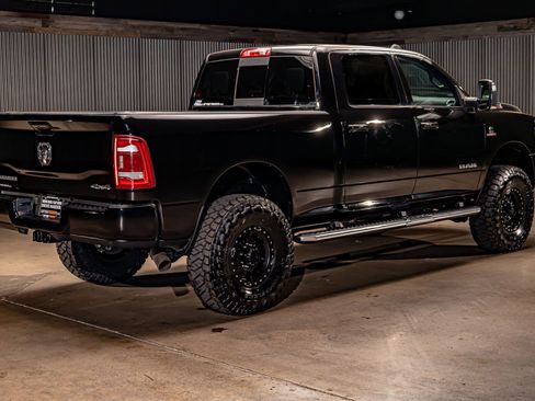 Used 2024 RAM 2500 Laramie image 10