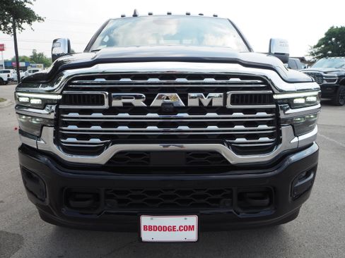 New 2025 RAM 2500 Limited image 3