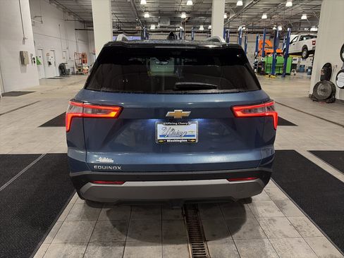 New 2026 Chevrolet Equinox LT w/ Convenience Package II image 4