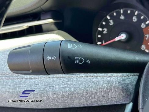 Used 2022 Jeep Compass Latitude image 25