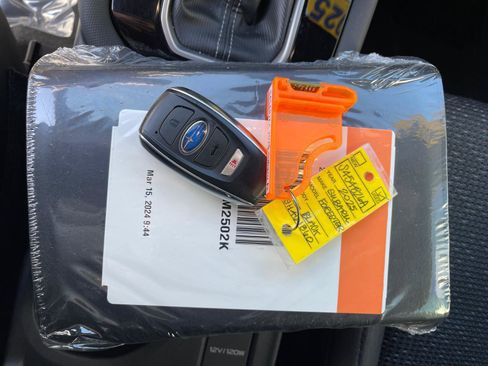 Used 2025 Subaru Forester Premium w/ Convenience Package #1 image 12