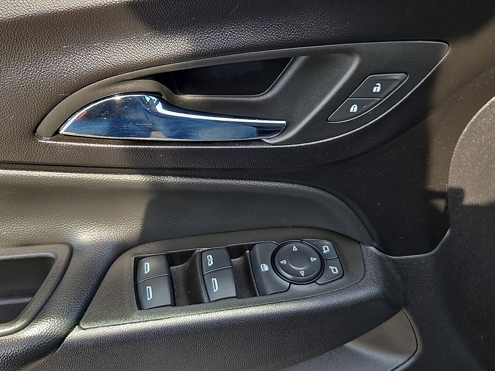 Certified 2024 Chevrolet Equinox LT AWD/4WD image 13