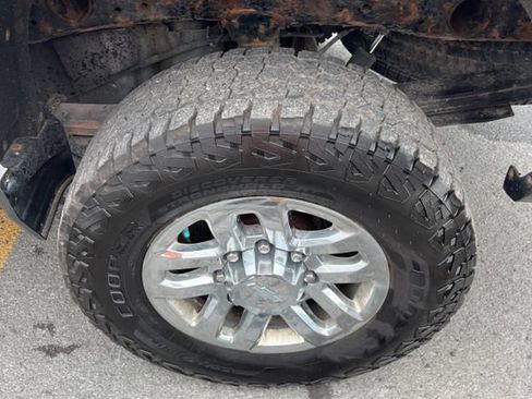 Used 2018 Chevrolet Silverado 2500 LTZ w/ Duramax Plus Package AWD/4WD image 10