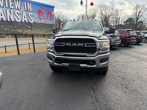Used 2024 RAM 2500 Tradesman w/ Chrome Appearance Group image 2