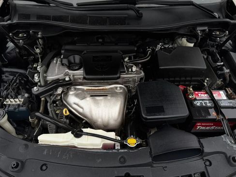 Used 2013 Toyota Camry FWD image 14