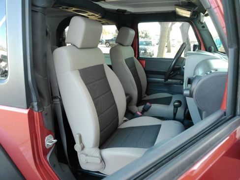 Used 2009 Jeep Wrangler X image 15