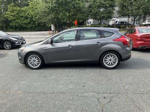 Used 2014 Ford Focus Titanium FWD image 7