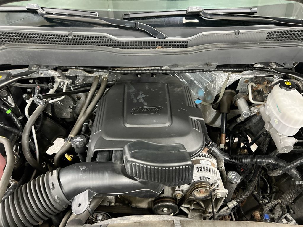 Used 2018 Chevrolet Silverado 2500 LT w/ All Star Edition AWD/4WD image 24