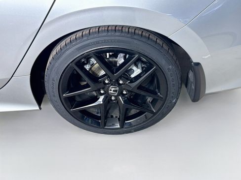 Certified 2025 Honda Civic Sport image 35