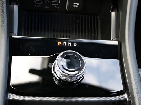 New 2026 Jeep Grand Cherokee Altitude image 25