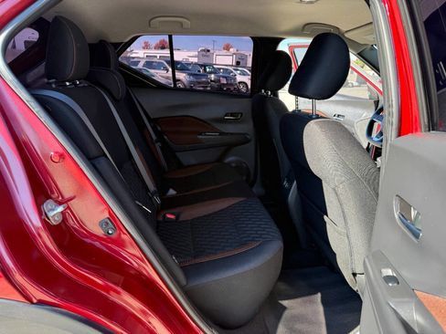 Used 2022 Nissan Kicks SR w/ Interior Electronics Package image 19