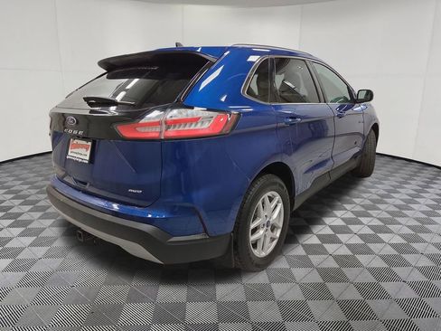 Used 2022 Ford Edge SEL w/ Convenience Package AWD/4WD image 8
