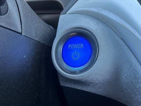 Used 2017 Chevrolet Bolt LT FWD image 35