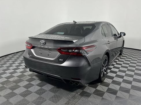 Used 2024 Toyota Camry SE w/ Convenience Package FWD image 3