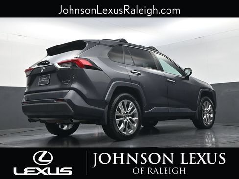 Used 2019 Toyota RAV4 Limited w/ All Weather Liner Package AWD/4WD image 19