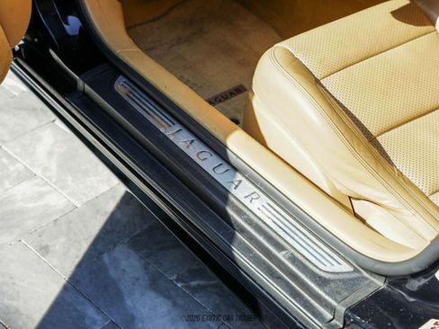 Used 2014 Jaguar XK Convertible image 26