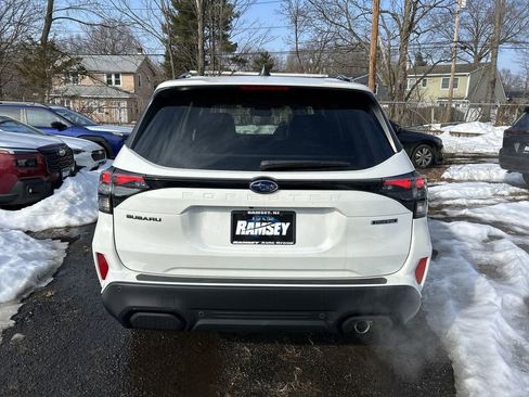 New 2026 Subaru Forester Touring AWD/4WD image 7