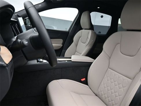 New 2026 Volvo XC60 B5 Plus w/ Protection Package Premier image 9