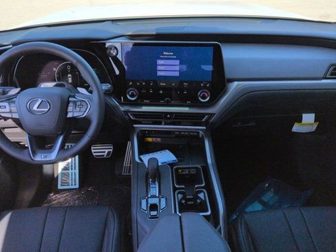 New 2026 Lexus TX 500h AWD image 15