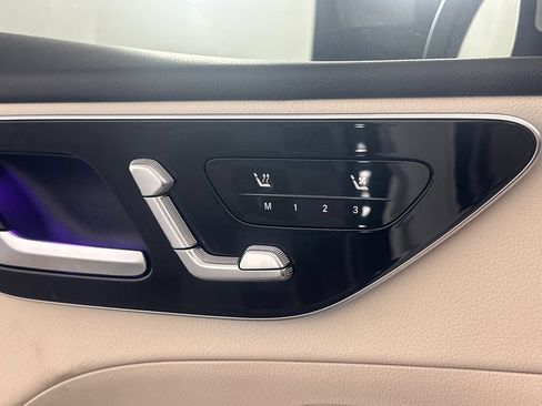 Certified 2024 Mercedes-Benz C 300 Sedan image 8
