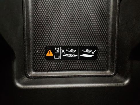 Used 2022 Chevrolet Silverado 1500 RST image 25