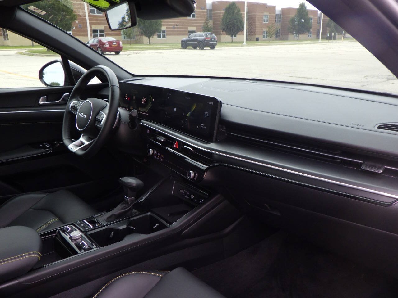 Used 2025 Kia K5 GT FWD image 23