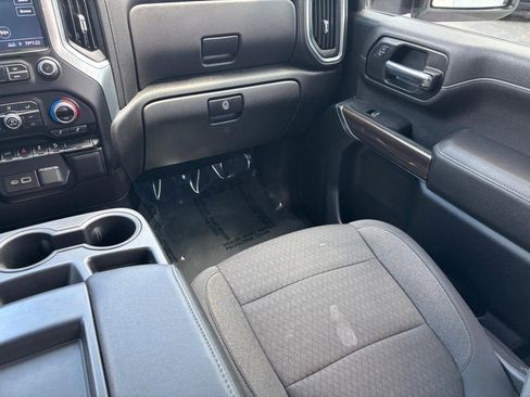Used 2022 Chevrolet Silverado 2500 LT w/ Convenience Package AWD/4WD image 17