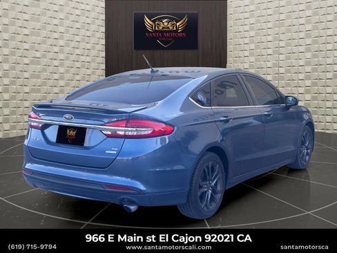 Used 2018 Ford Fusion SE w/ Equipment Group 201A image 5