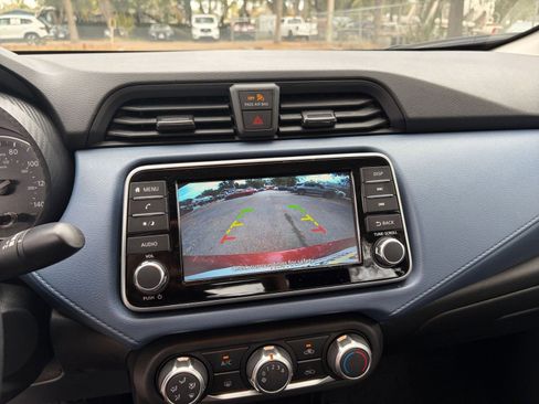 Used 2025 Nissan Versa SV image 21