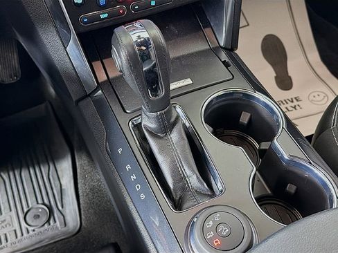 Used 2018 Ford Explorer Limited w/ Equipment Group 301A image 44