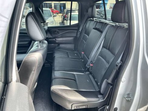 Used 2025 Honda Ridgeline TrailSport image 28
