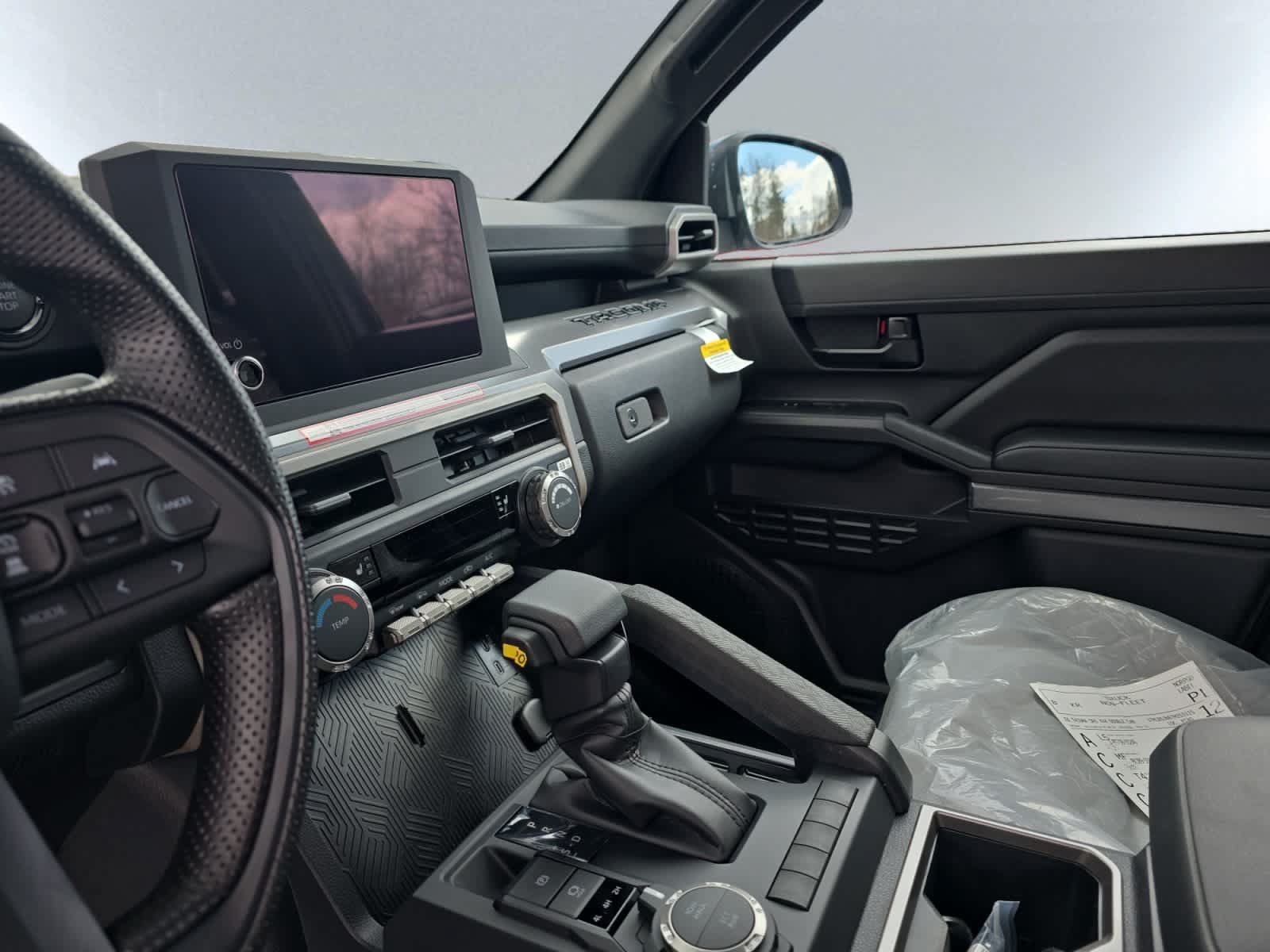Used 2026 Toyota Tacoma SR5 AWD/4WD image 13