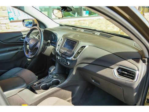 Used 2024 Chevrolet Equinox LT w/ LPO, Floor Liner Package AWD/4WD image 13