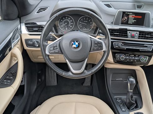 Used 2017 BMW X1 xDrive28i AWD/4WD image 24