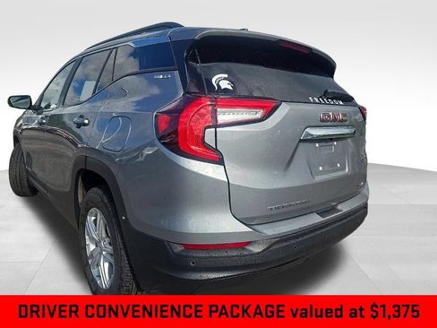 Certified 2023 GMC Terrain SLE w/ Driver Convenience Package AWD/4WD image 3