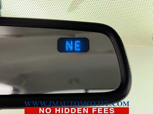 Used 2017 Toyota Tacoma SR5 image 37