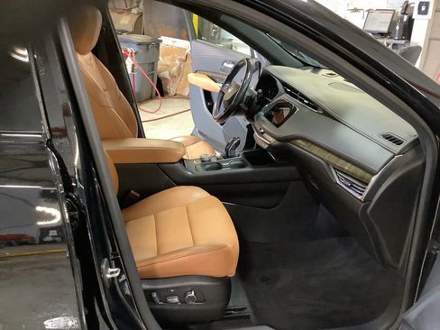 Used 2019 Cadillac XT4 Sport AWD/4WD image 18