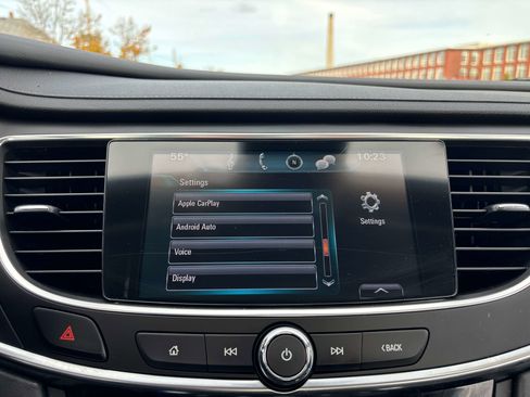 Used 2018 Buick LaCrosse Premium image 23