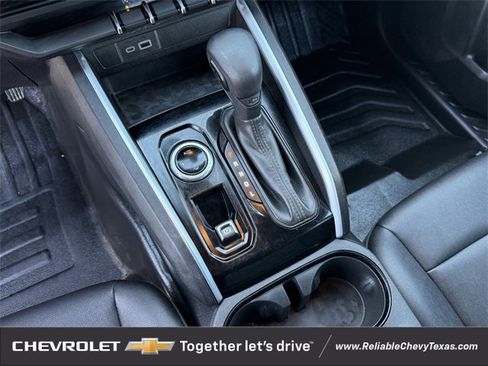 Used 2023 Chevrolet Colorado W/T image 18