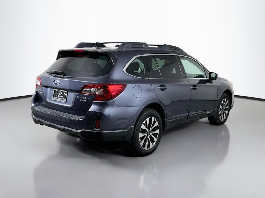 Used 2016 Subaru Outback 3.6R Limited AWD/4WD image 5