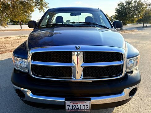 Used 2004 Dodge Ram 1500 Truck ST w/ ST Value Group image 11