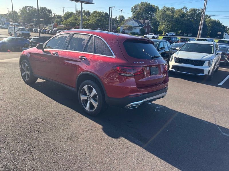 Used 2021 Mercedes-Benz GLC 300 4MATIC image 6