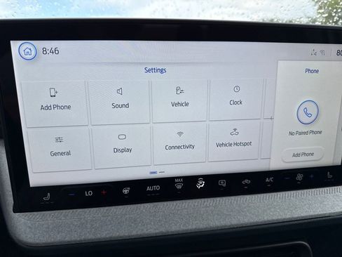 New 2025 Ford Maverick XLT w/ XLT Luxury Package image 24